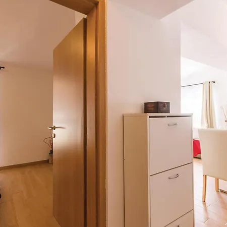 Lovely In With Kitchen Hreljici
