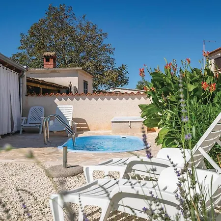 Lovely In With Kitchen Holiday home Hreljici